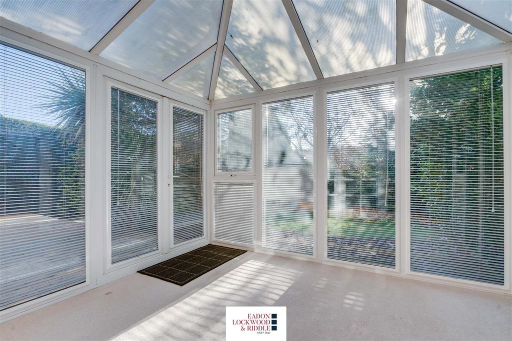 Conservatory 1.jpg