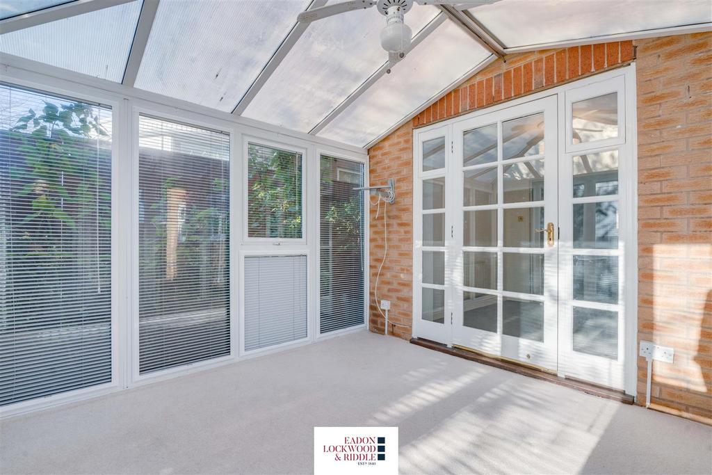 Conservatory 2.jpg