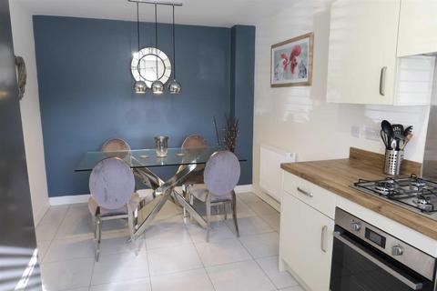 29 Chapman Drive, Market Weighton, York, YO43 3GR