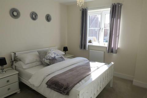 29 Chapman Drive, Market Weighton, York, YO43 3GR
