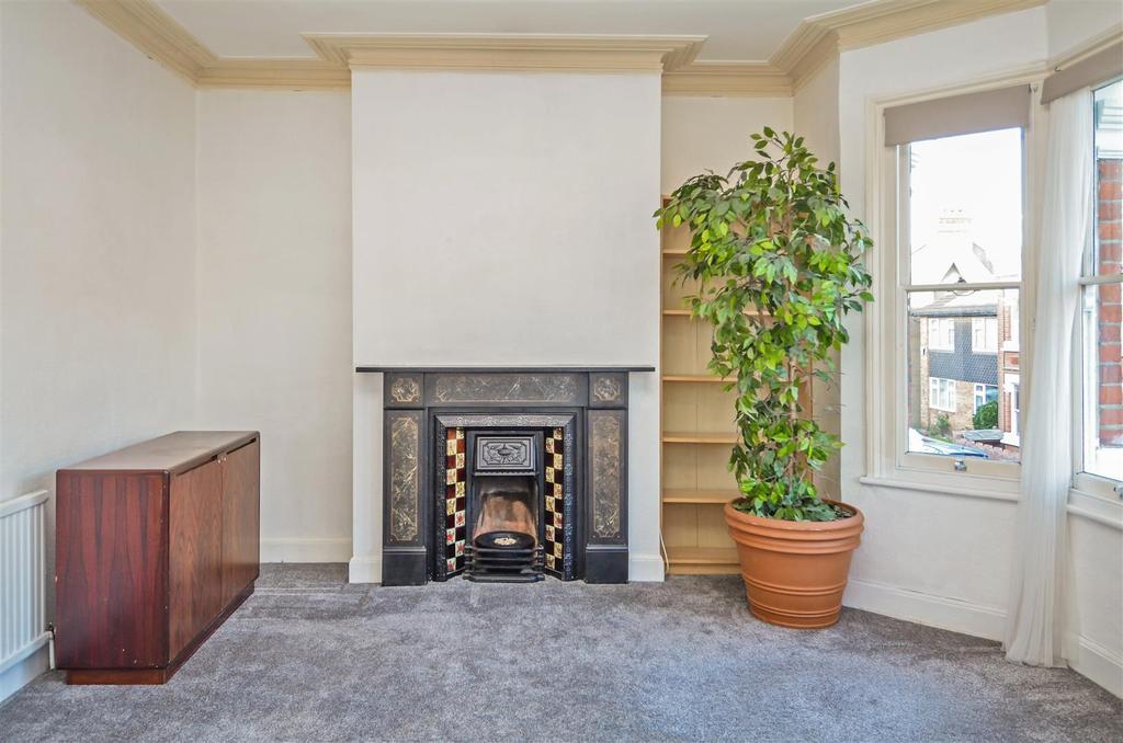 Mafeking Avenue, Brentford, London 1 bed flat £365,000