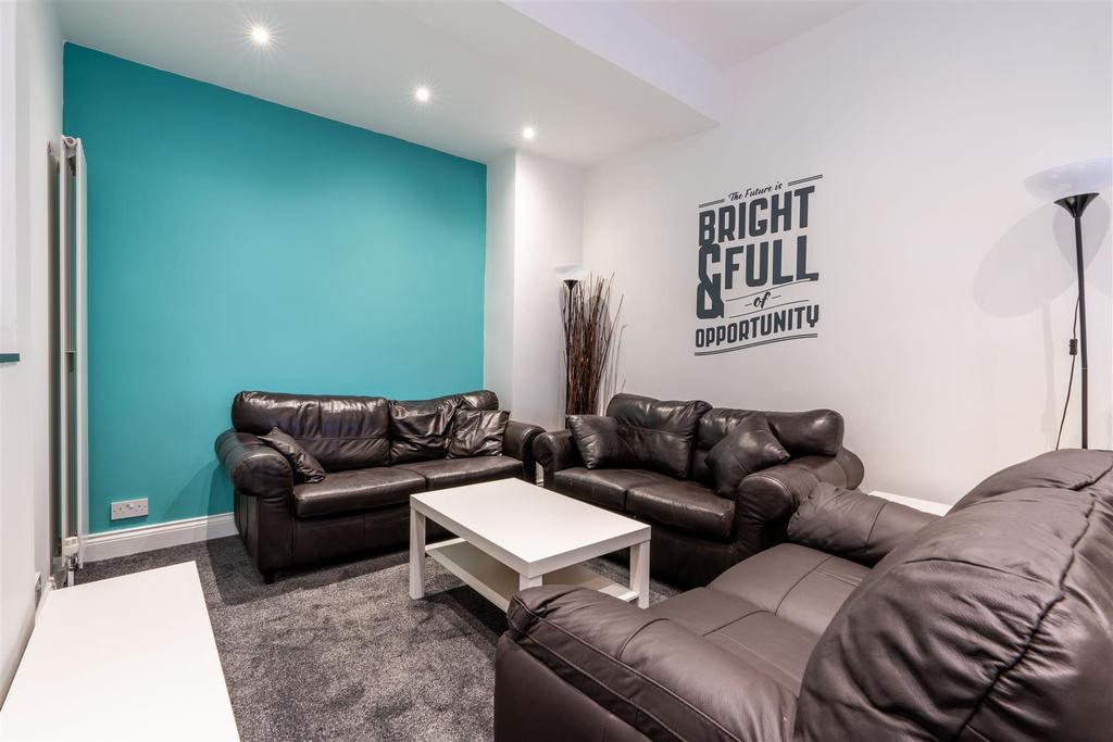 £125pppw Oakland Road, Jesmond, NE2 6 bed terraced house £3,250 pcm