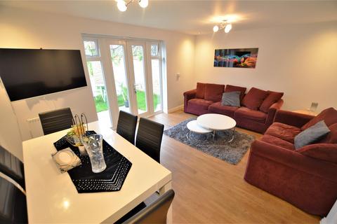 9 Ascot Way, Bicester, OX26 1AG