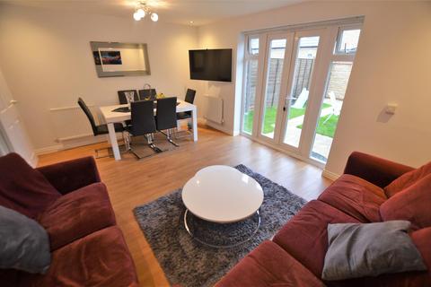 9 Ascot Way, Bicester, OX26 1AG
