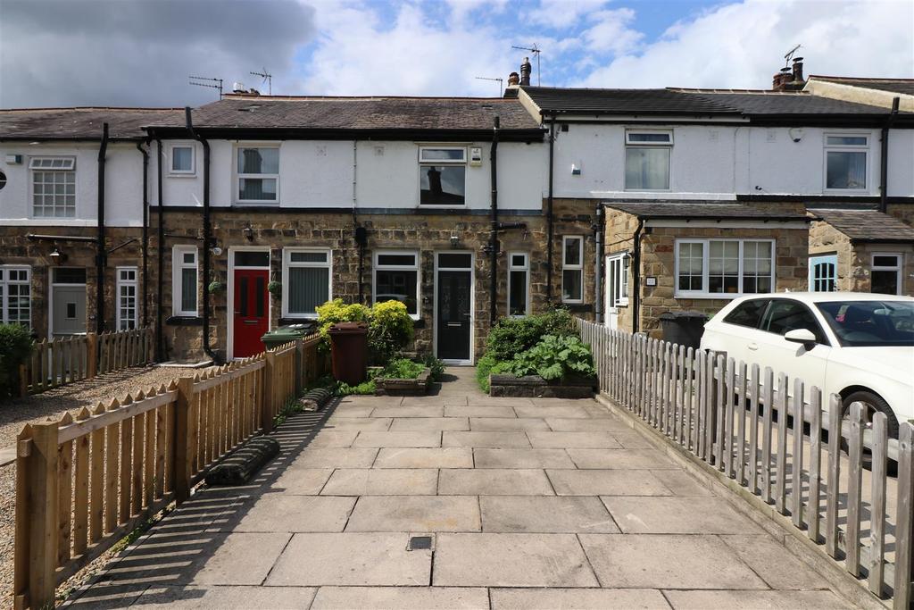 Back Lane, Horsforth 2 bed terraced house £850 pcm (£196 pw)