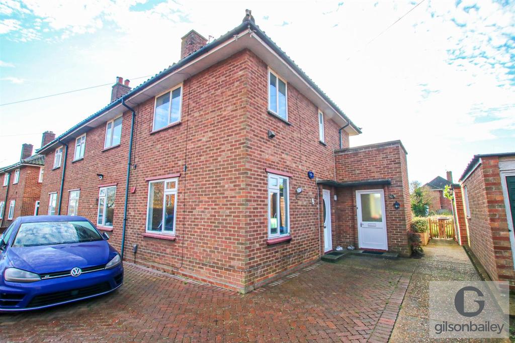 Lakenham Road, Norwich 2 bed flat £170,000
