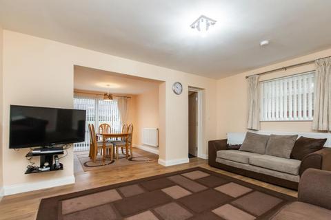 5a Brookfields Road, Oldbury, B68 9QT