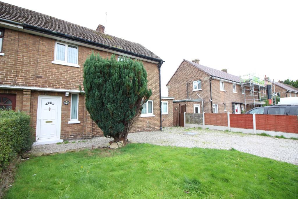 Parker Crescent, Ormskirk, L39 3 bed semidetached house £825 pcm (£