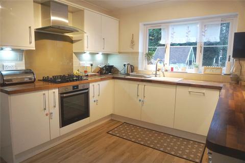 4 bedroom detached house to rent, Hadley Park Road, Leegomery, Telford, Shropshire, TF1