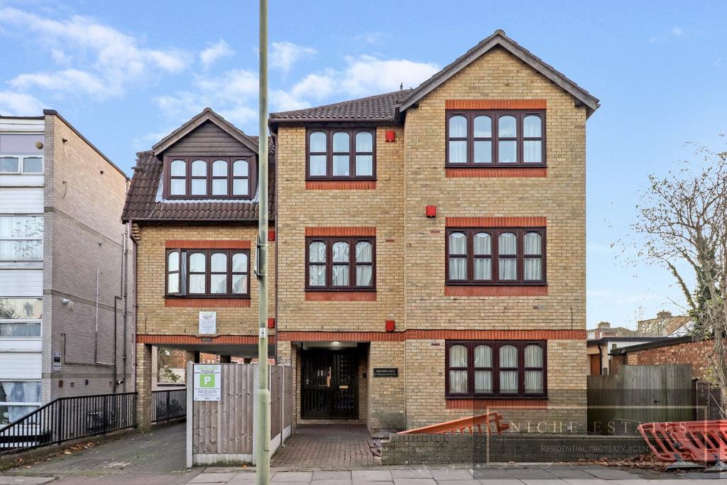 Christchurch Avenue, North Finchley... 1 bed apartment £1,445 pcm (£