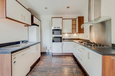 3 Theodore Road, London, SE13 6HT