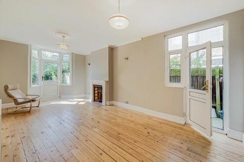 3 Theodore Road, London, SE13 6HT
