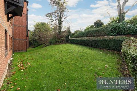39 Clowser Close, Sutton, SM1 4TP