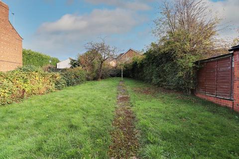 82 Featherstone Lane, Featherstone, Pontefract, WF7 6LR