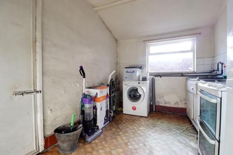 82 Featherstone Lane, Featherstone, Pontefract, WF7 6LR