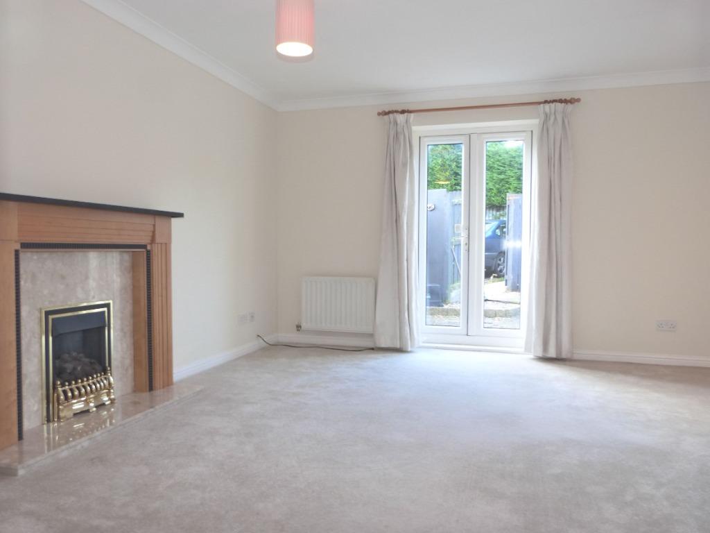 Rosewood Crescent, Harrogate, HG1 3 bed townhouse £995 pcm (£230 pw)