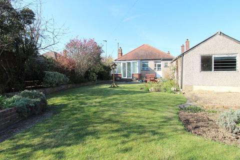 33 Hamilton Road, Feltham, TW13 4PP