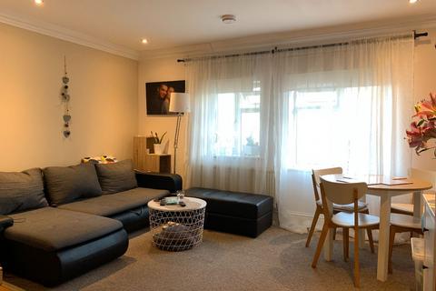 1 bedroom flat to rent, Penge Road