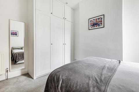 34 Tynemouth Road, Mitcham, CR4 2BN