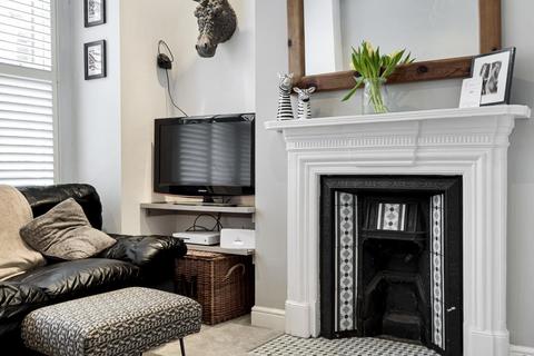 34 Tynemouth Road, Mitcham, CR4 2BN