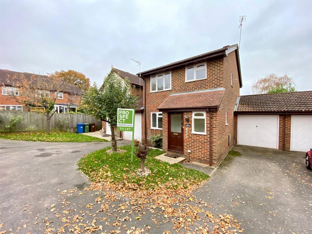 Westmorland Drive, Warfield... 3 bed semidetached house £1,500 pcm