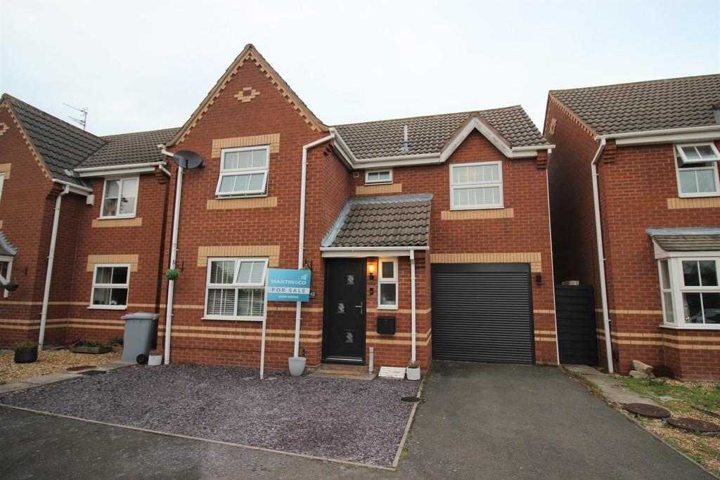 Worthington Road, Balderton 4 bed detached house £290,000