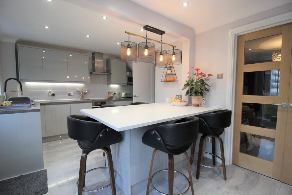 Worthington Road, Balderton 4 bed detached house £290,000