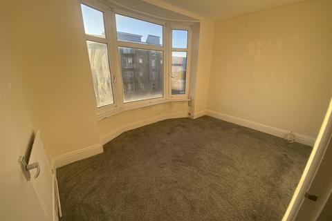 2 bedroom apartment to rent, Shirley Road, Southampton SO15