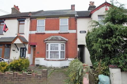 77 Castle Road, Benfleet, SS7 2AU