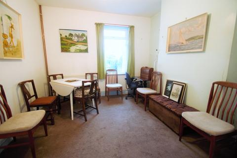 77 Castle Road, Benfleet, SS7 2AU