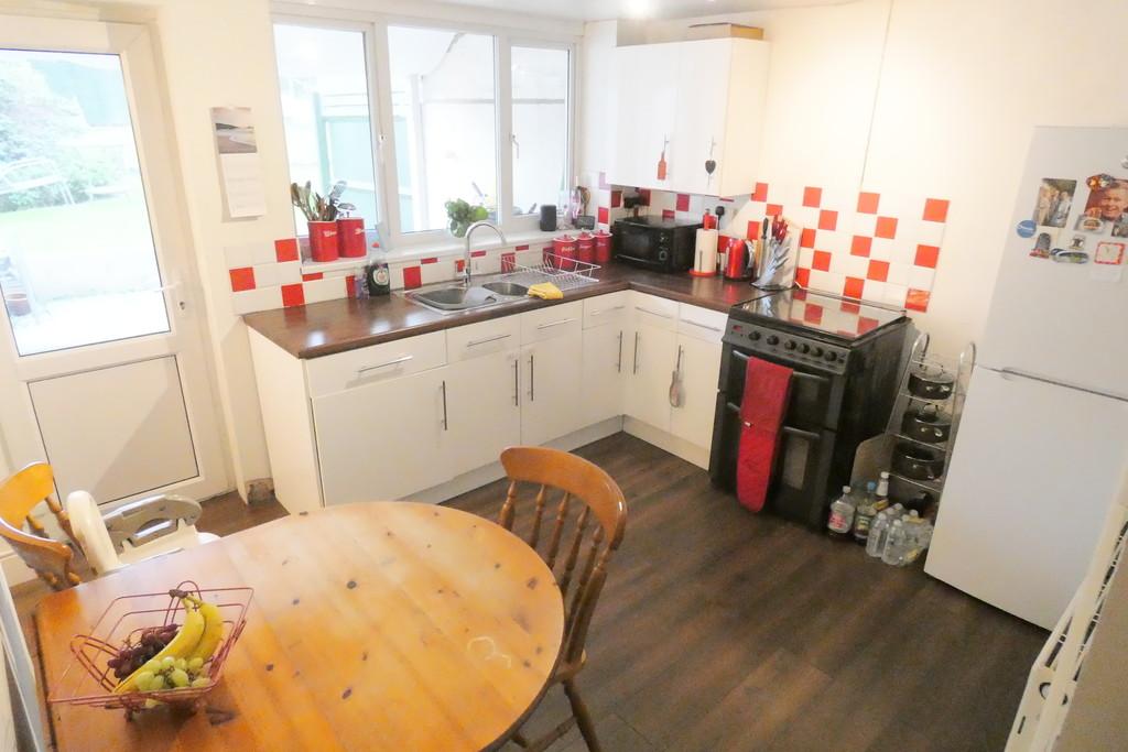 Thornbridge Avenue, Great Barr, Birmingham 2 bed £140,000