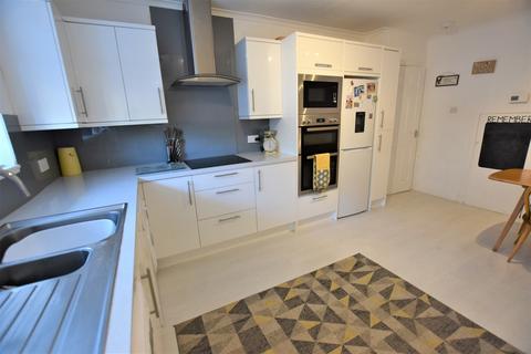 Gwedonnick Park Hill Road, Rattray, Blairgowrie, PH10 7DS