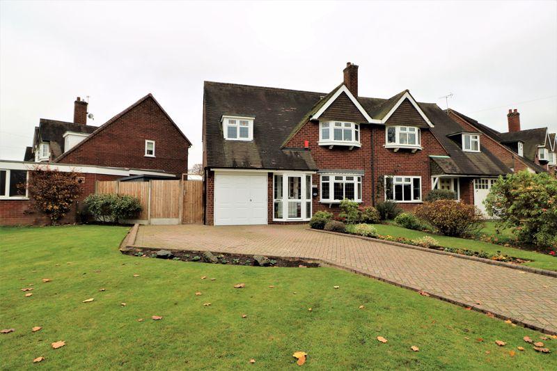 Seven Acres, Aldridge 4 bed semidetached house £375,000