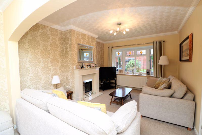 Seven Acres, Aldridge 4 bed semidetached house £375,000