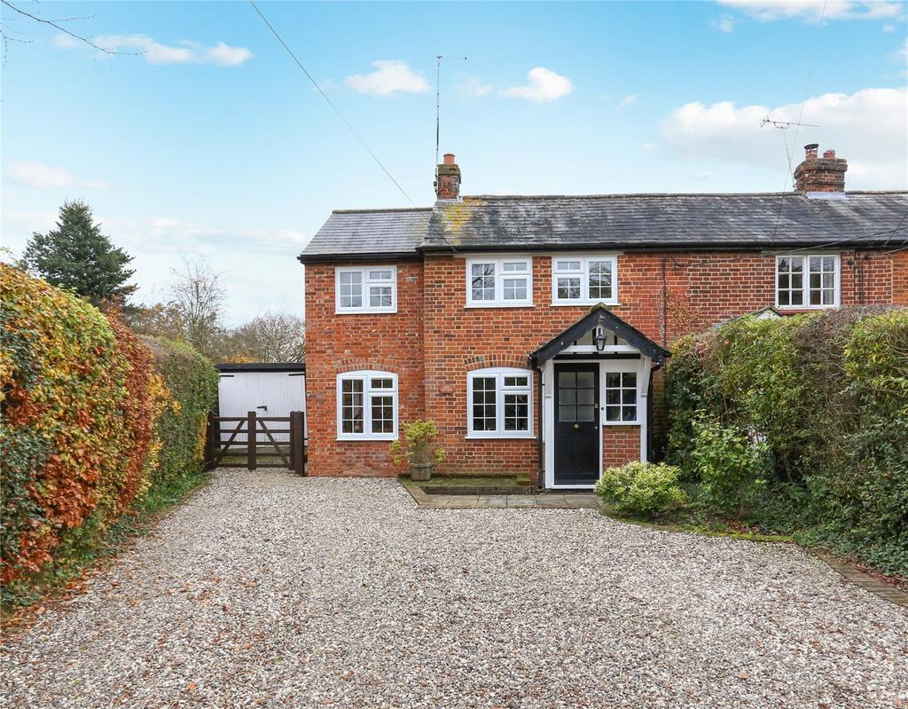 Ducketts Lane, Much Hadham, Hertfordshire, SG10 3 bed end of terrace