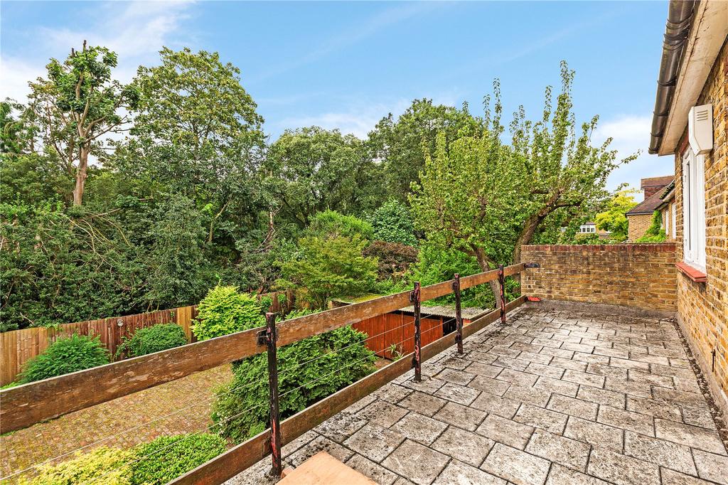 Clare Lawn Avenue, London, SW14 5 bed detached house £2,350,000