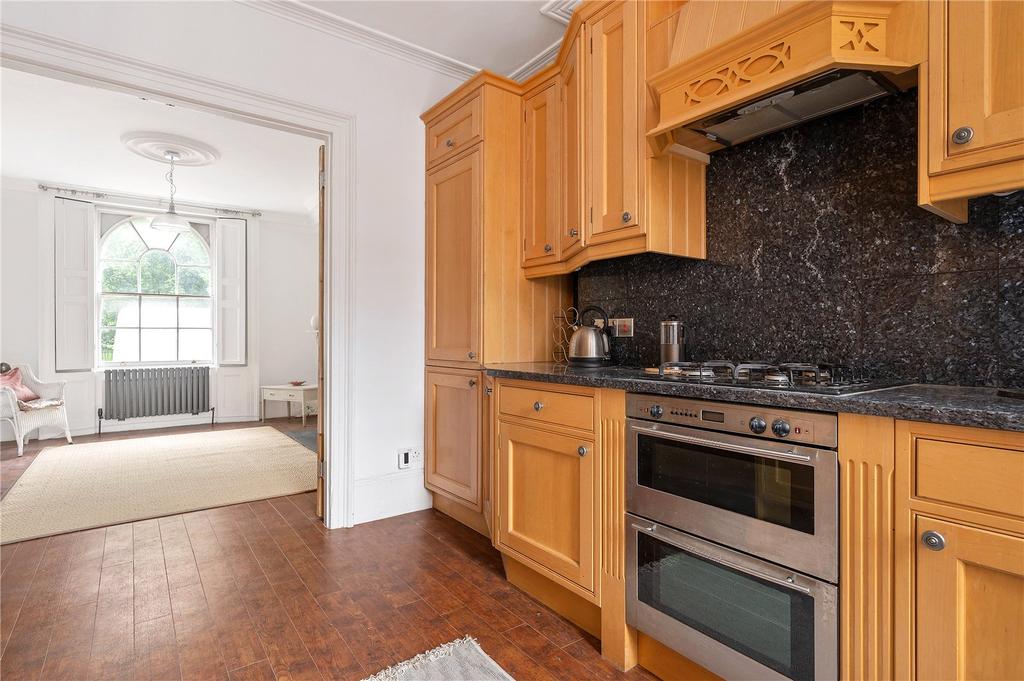 Reception/Kitchen