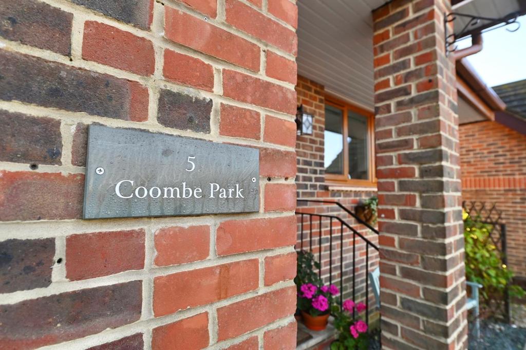 5 Coombe Park
