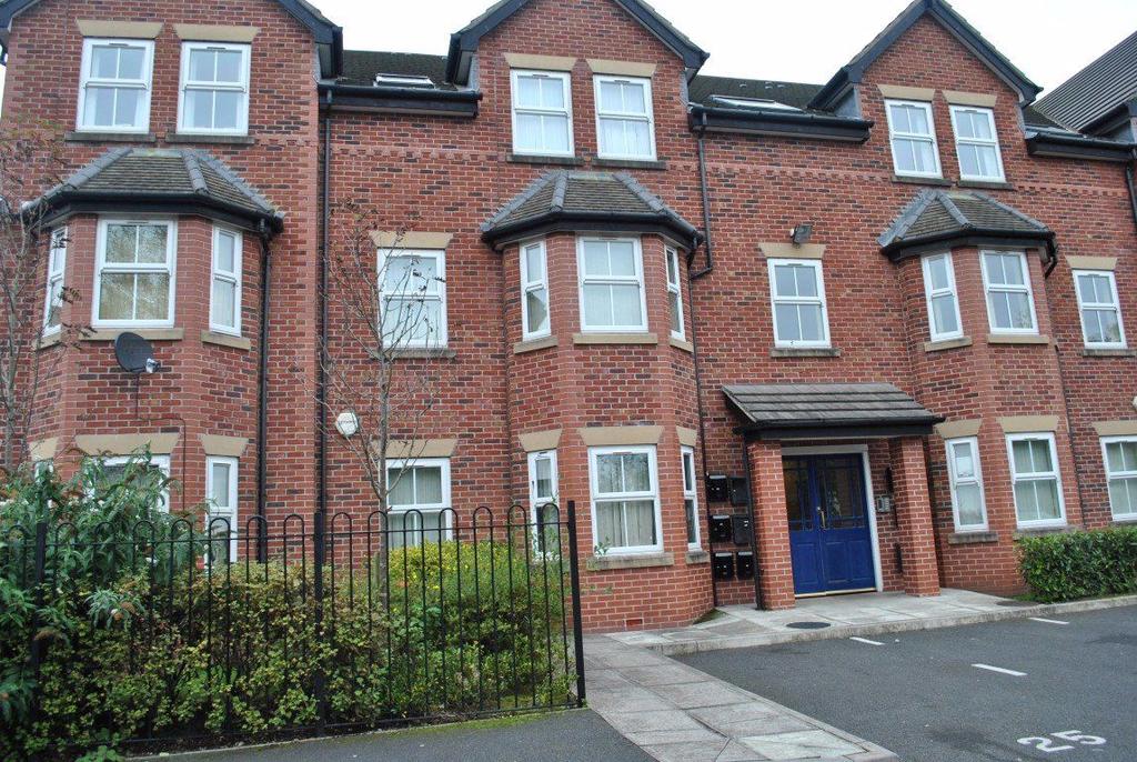 St Andrews House, Little Hulton M38 9AD 2 bed apartment £550 pcm (£