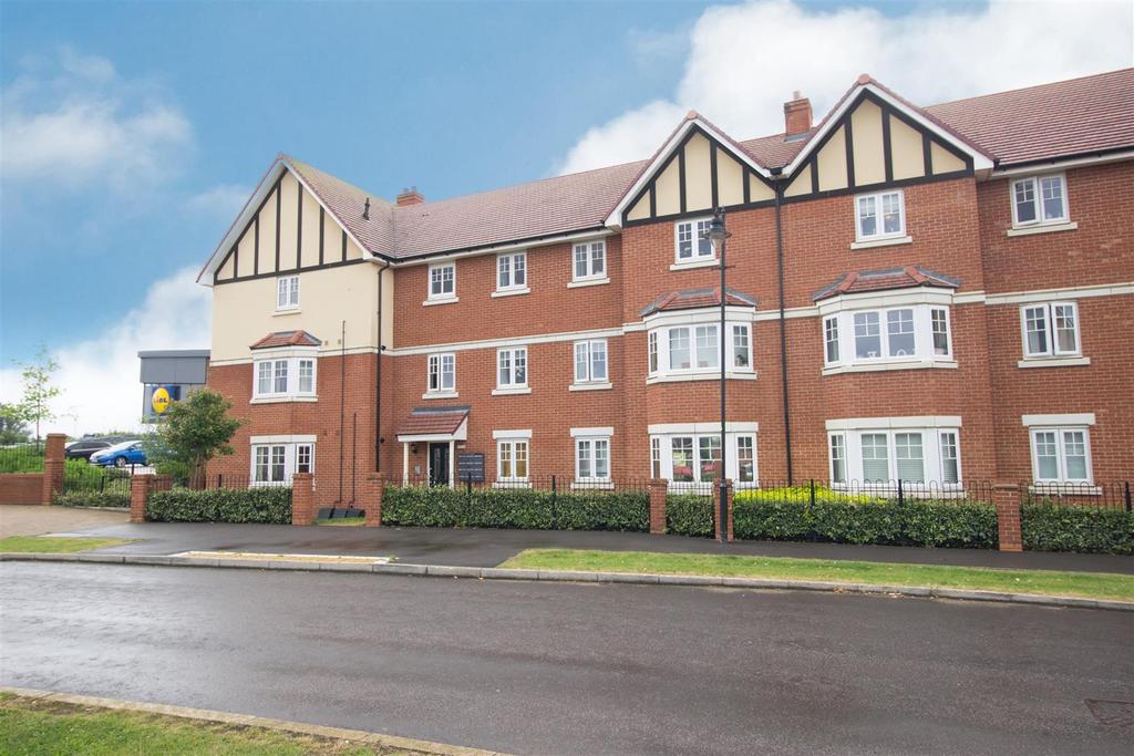 Martell Drive, Kempston, Bedford 2 bed apartment £195,000