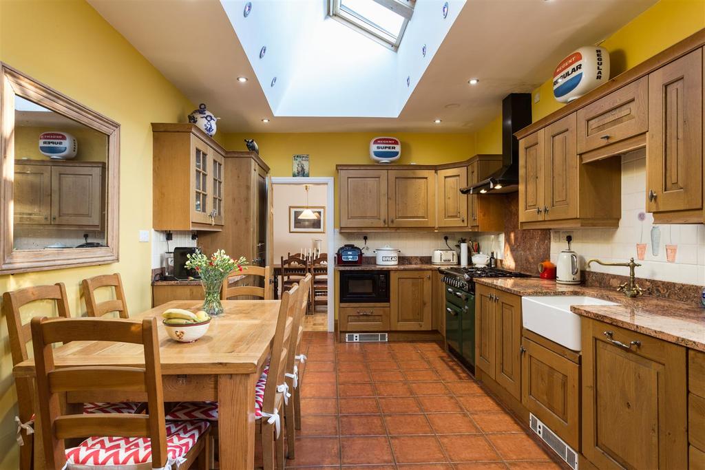 Crockey Hill, York 3 bed detached house £695,000