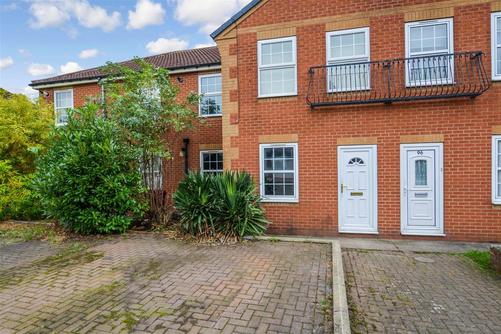 Hilton Avenue, Scunthorpe 2 bed apartment £65,000