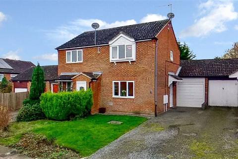 5 Vyne Crescent, Great Holm, Milton Keynes, MK8 9EJ