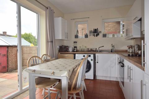 7 Coney Hill Road, Gloucester, GL4 4QL