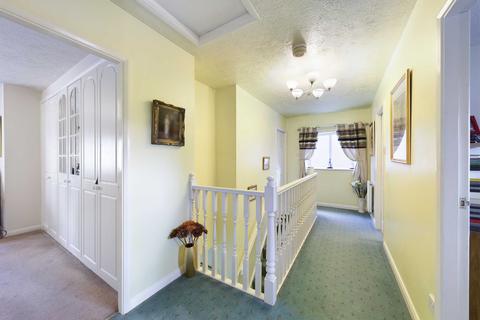 30 Trinity Road, Abbeymead, Gloucester, GL4 5GB