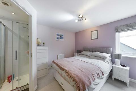 8 Ashbrittle Road, Brockworth, Gloucester, GL3 4FT