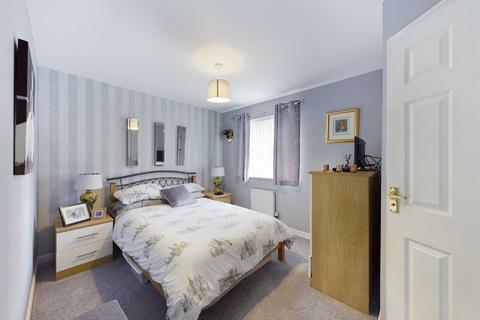 21 Boughton Way, Gloucester, GL4 4PG