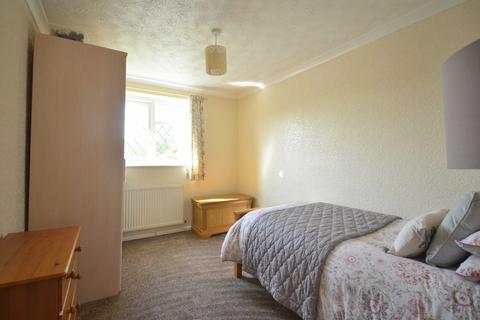 5 The Richmonds, Abbeydale, Gloucester, GL4 5YA
