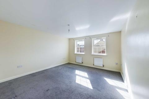 12 Buccaneer Avenue, Brockworth, Gloucester, GL3 4TG