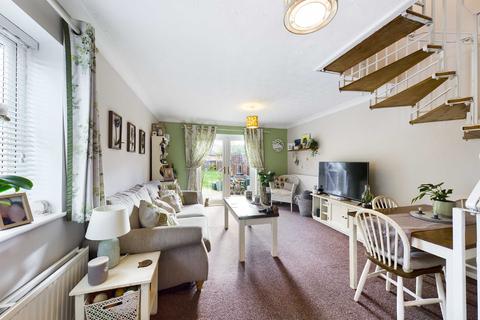 3 Augustine Way, Abbeymead, Gloucester, GL4 5XG